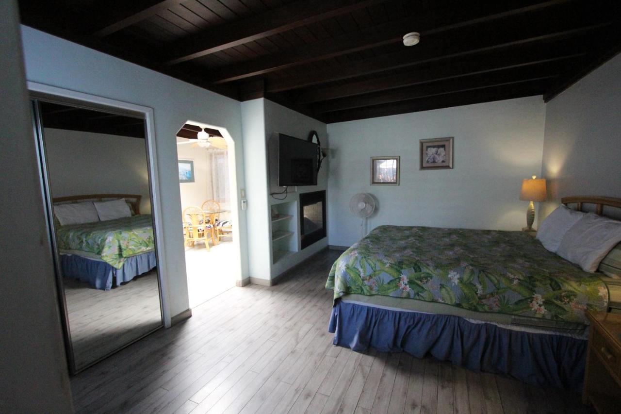 Edgewater Beach Inn & Suites Santa Cruz Buitenkant foto